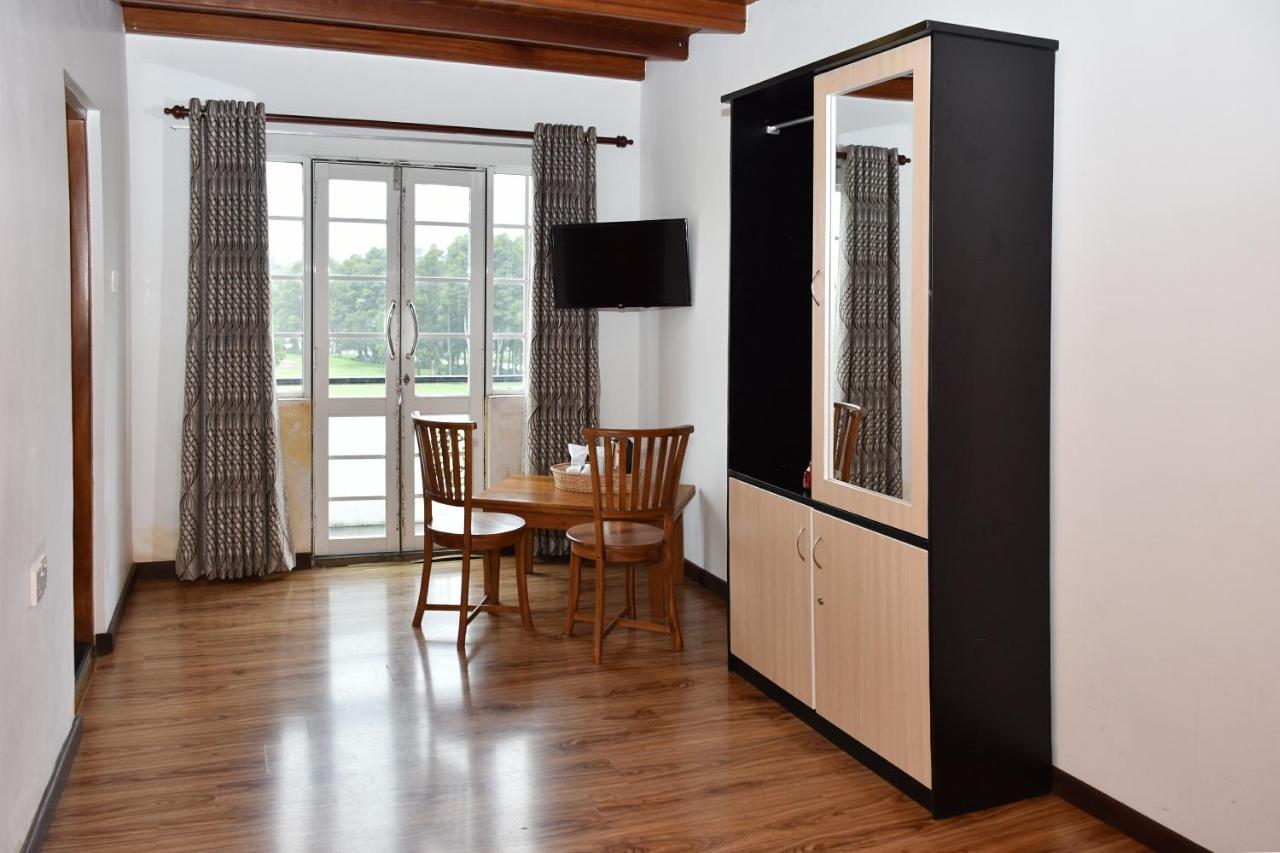 Oyo 430 The Turf Villa Nuwara Eliya Rom bilde